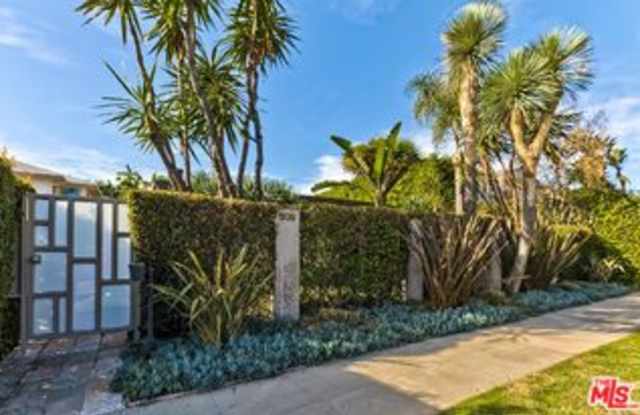 609 North Doheny Drive photos photos