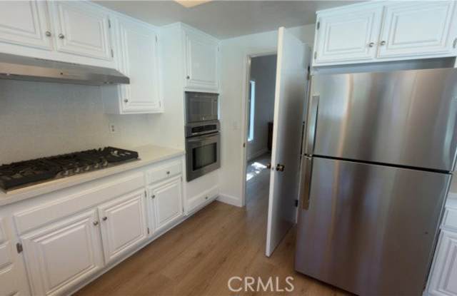 24901 Zumaya Court Gallery 3
