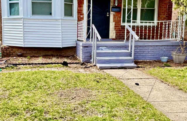 9589 Mansfield Street photos photos