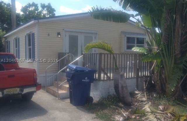 35250 SW 177th Ct Gallery 2