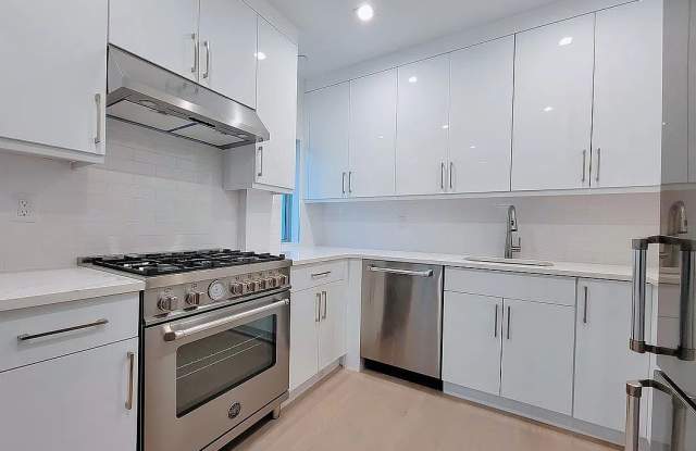 4244 Crescent St Unit 3A photos photos