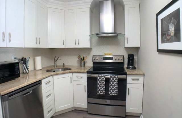 90 Carriage Ln Gallery 2