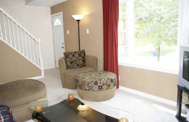 9837 Iveland Drive Gallery 2