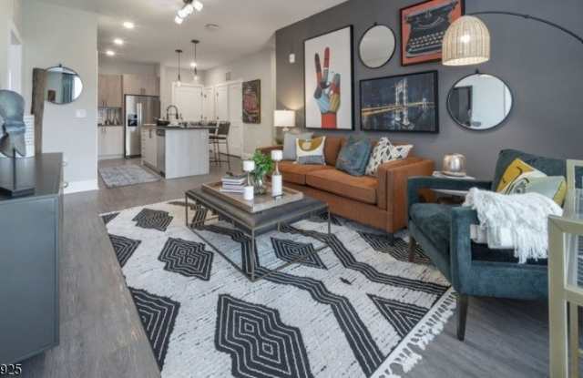 100 Union St photos photos