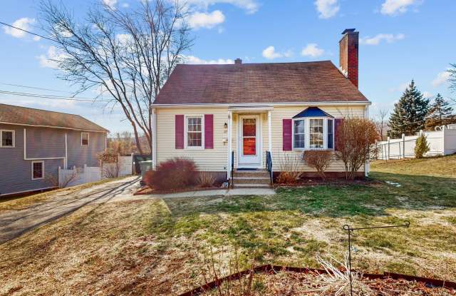 27 Stonecrest Drive - 27 Stonecrest Drive, Bristol, CT 06010