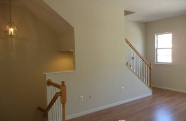 8308 Green Grass Road Gallery 3