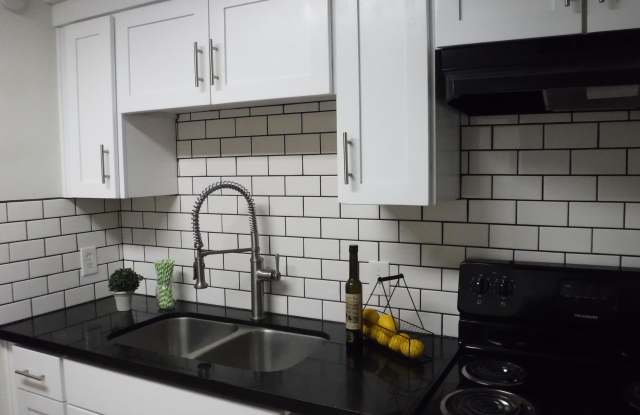 2523 N 48TH Place - 2523 North 48th Place, Phoenix, AZ 85008