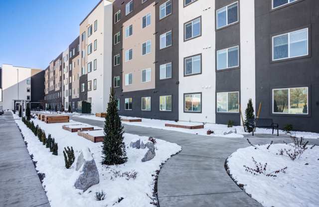 Vintage at Washington Station - Senior Housing Gallery 2