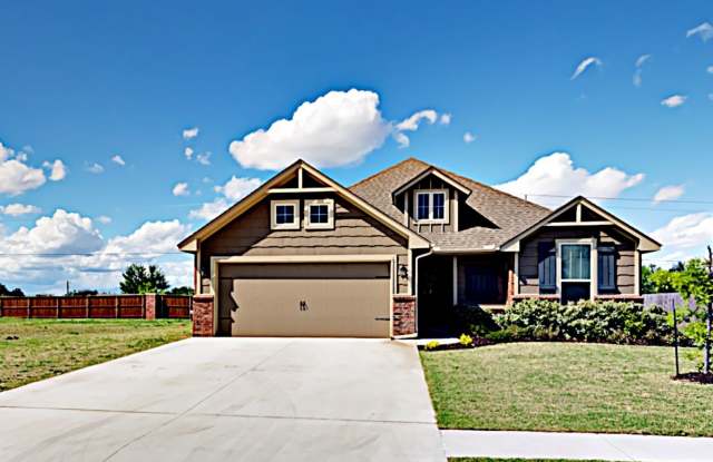 Beautiful 3 Bedroom Home in Mustang School District photos photos