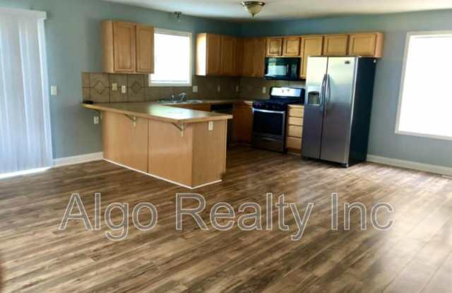 1426 Morgan Ave N photos photos 1426 Morgan Ave N photos photos