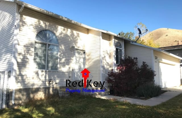 678 3 O'Clock Drive - 678 Three O'clock Dr, Tooele, UT 84074