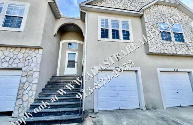 Beautiful Gardner Townhome-Available in MAY!! photos photos