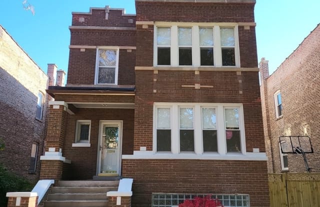 2105 Gunderson Avenue - 2105 Gunderson Avenue, Berwyn, IL 60402