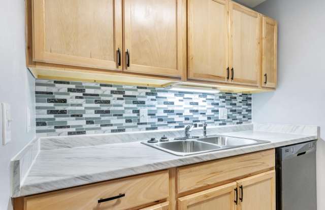 2703 Westview Court Gallery 4