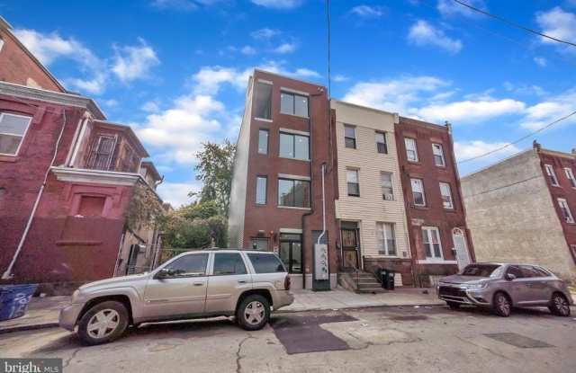 2410 CLIFFORD STREET photos photos