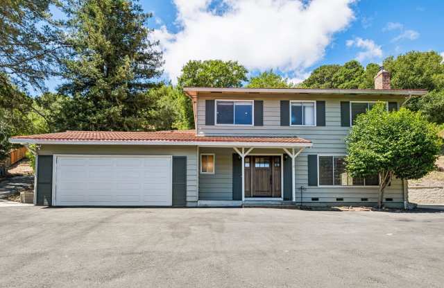 486 Butterfield Place photos photos
