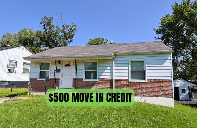 Charming 3-Bedroom Ranch with Large Backyard Gallery 1