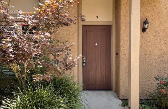 4496 Lubbock Drive #D - D photos photos