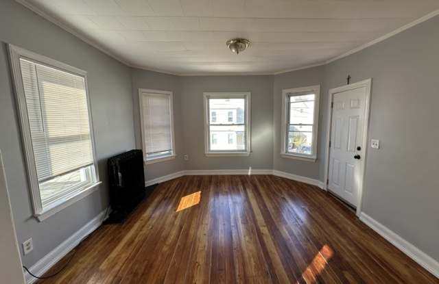 309 Linden Street - 309 Linden Street, Fall River, MA 02720