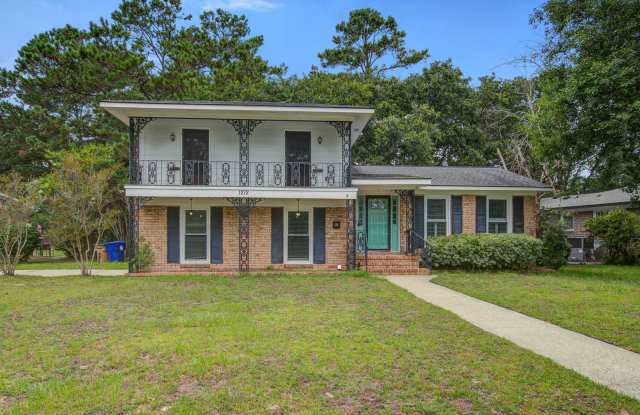 1212 Oakcrest Drive - 1212 Oakcrest Drive, James Island, SC 29412