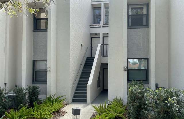 Two-Bedroom Condo in Winterset Community - 610 Sweetbay Circle, Polk County, FL 33884