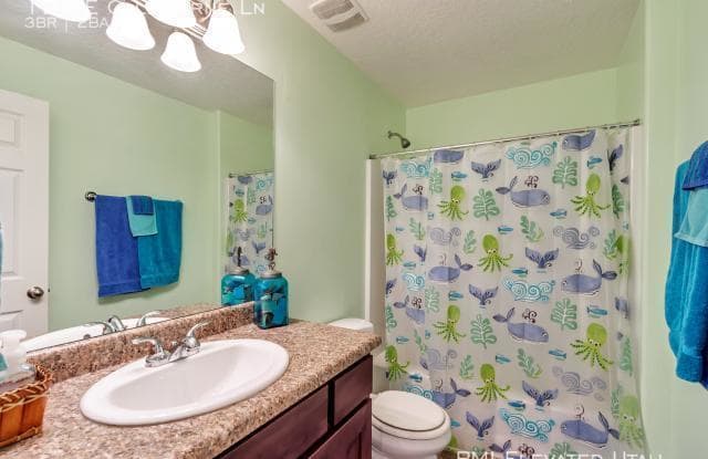 122 E Calbourne Ln - 122 E Calbourne Ln, Midvale, UT 84070