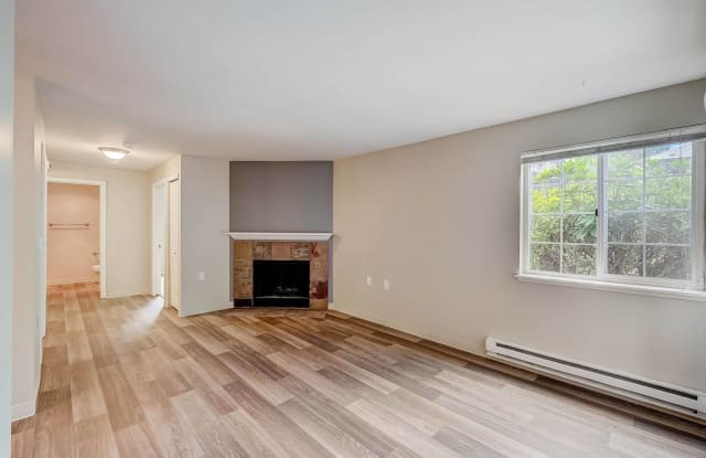 Glen at North Creek photos photos