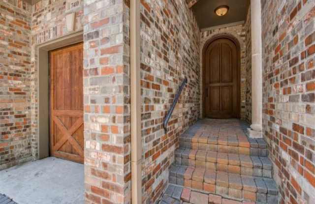 740 Rockingham Drive Gallery 3