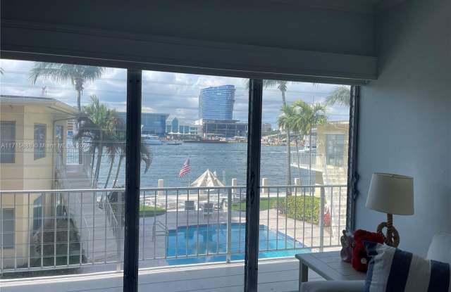 1775 Harbourview Dr photos photos
