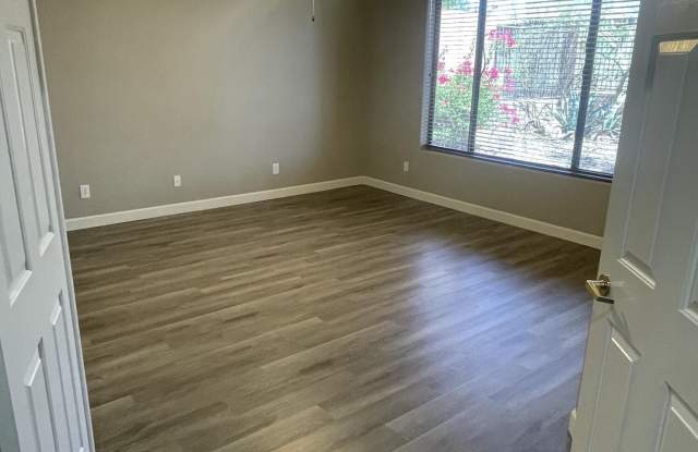 41831 N MILL CREEK Way Gallery 4