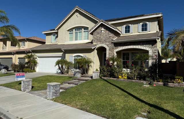 Executive 4 Bedroom Home for Rent photos photos