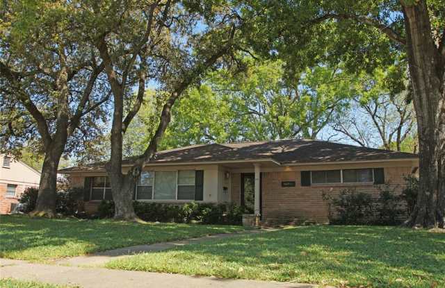 10715 Atwell Drive - 10715 Atwell Drive, Houston, TX 77096