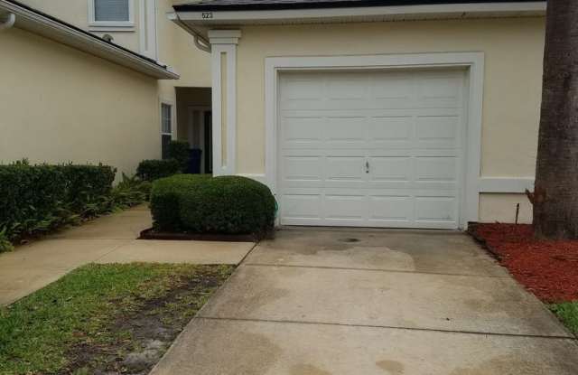 523 Southbranch Dr Gallery 2