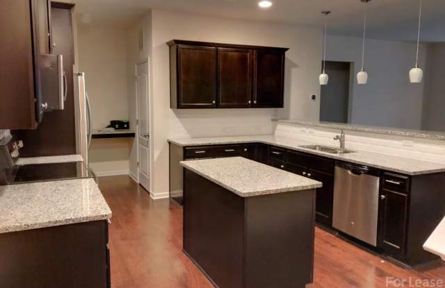 176 Glastonbury Drive Gallery 2