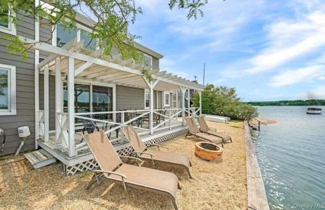 286 Towd Point Road Gallery 4