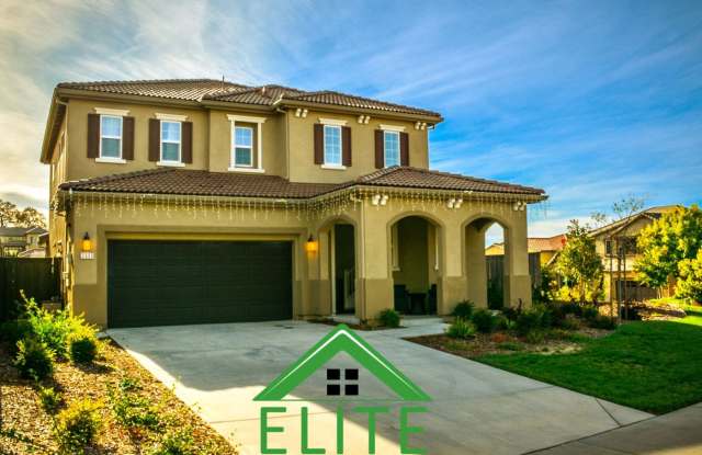 Welcome to this Immaculately Maintained Residence photos photos