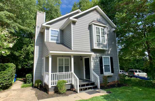 1073 Mills St photos photos 1073 Mills St photos photos
