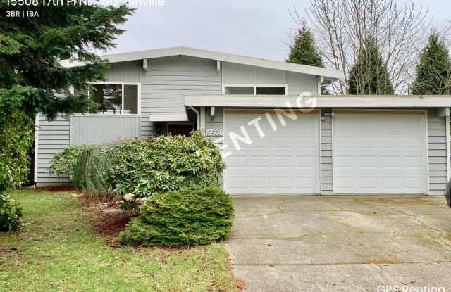 Updated 4 bdrm 2 bath home in West Ridge Area Woodinville - 15508 127th Place Northeast, Woodinville, WA 98072