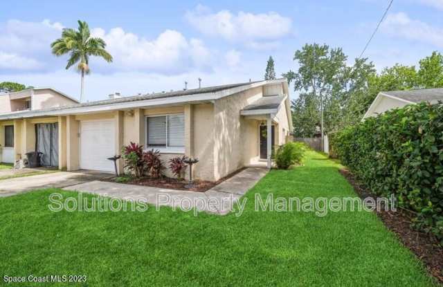 2418 Delys St photos photos