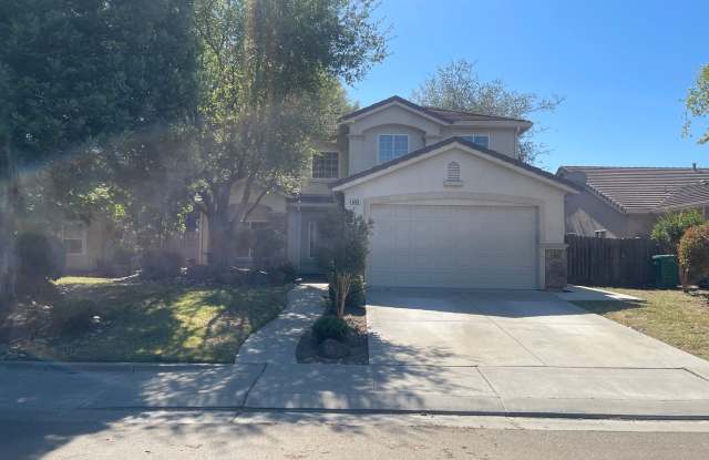 Beautiful 3-Bedroom Family Home in Desirable Northeast Stockton photos photos
