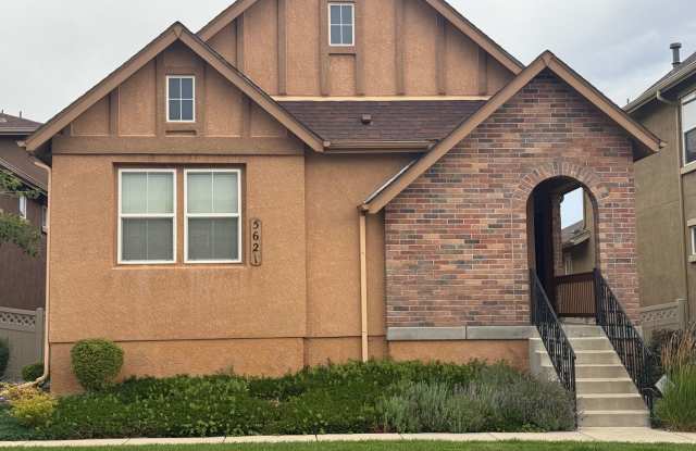 Main level living! 3 bed, 3 bath, 2 car near park! photos photos
