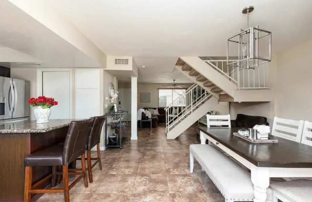 4334 North Parkway Avenue photos photos