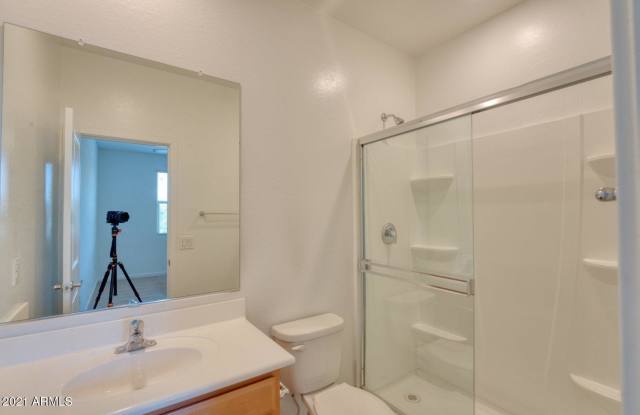 13335 N 142ND Avenue Gallery 4