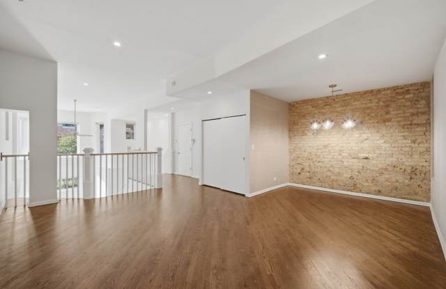 626 W Buckingham Place Gallery 4