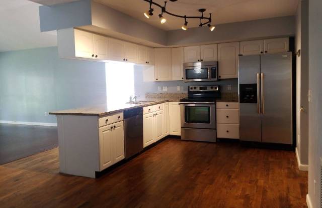 1629 EVANS DR S Gallery 3