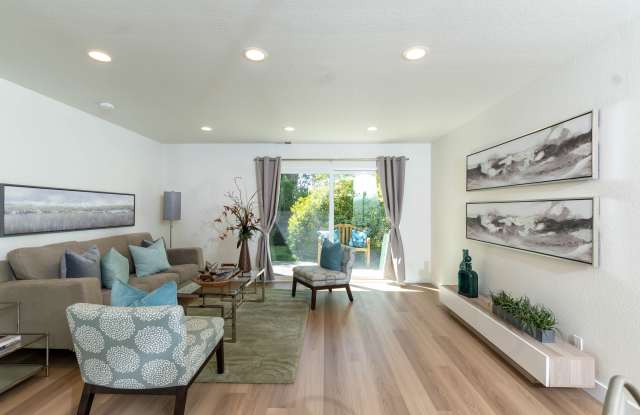 49 Emery Bay Dr Gallery 2
