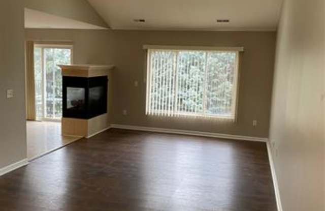 14490 SHADYWOOD Drive Gallery 2