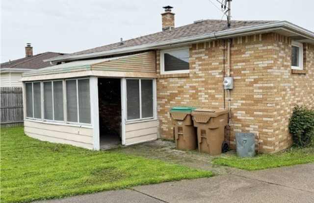 30 Nassau Lane - 30 Nassau Lane, Cheektowaga, NY 14225 30 Nassau Lane - 30 Nassau Lane, Cheektowaga, NY 14225