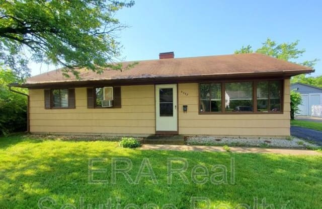5377 Crescent Dr. - 5377 Crescent Drive, Hilliard, OH 43026