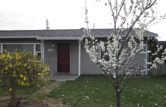 17880 Los Alamos Dr - 17880 Los Alamos Drive, San Jose, CA 95130